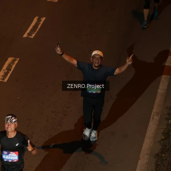 Runner Photo 4003745