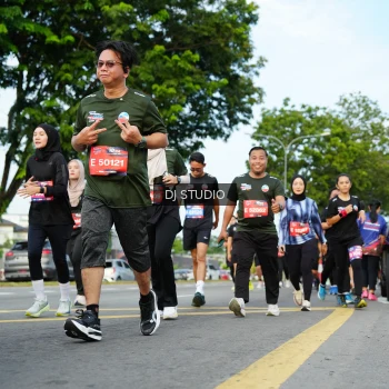 Runner Photo 4003746