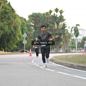 Runner Photo 4003762