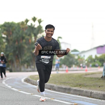 Runner Photo 4003768