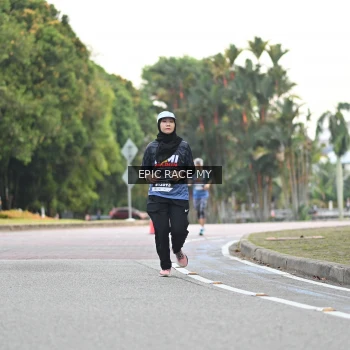 Runner Photo 4003773