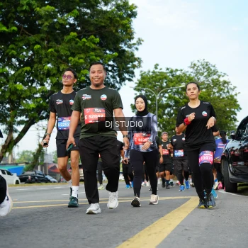 Runner Photo 4003780