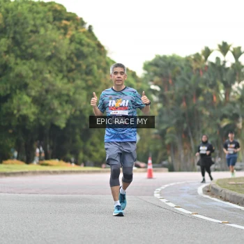 Runner Photo 4003797