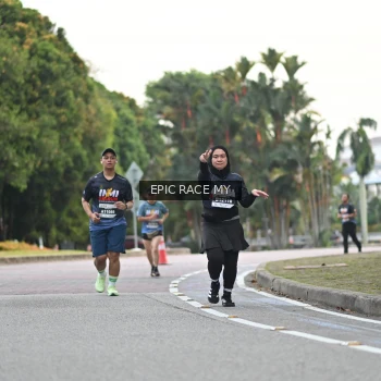 Runner Photo 4003813