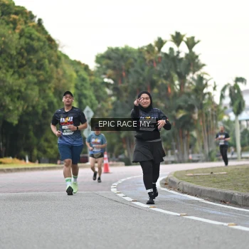Runner Photo 4003815