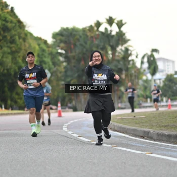 Runner Photo 4003819