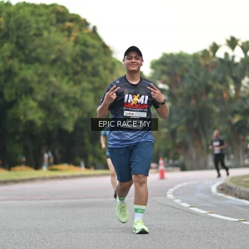 Runner Photo 4003835