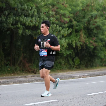 Runner Photo 4003843