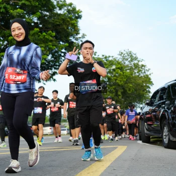 Runner Photo 4003858