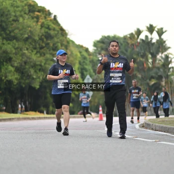 Runner Photo 4003886