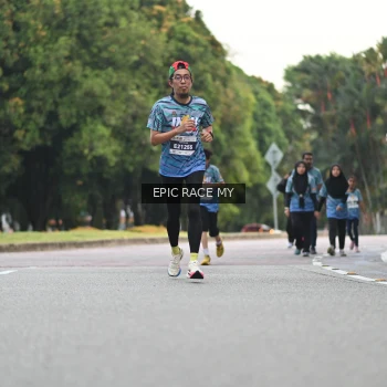 Runner Photo 4003915