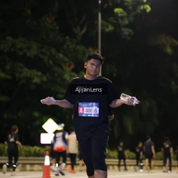 Runner Photo 4003990
