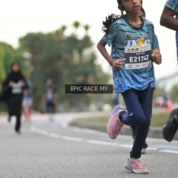 Runner Photo 4004004