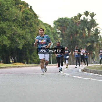 Runner Photo 4004020