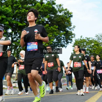 Runner Photo 4004034