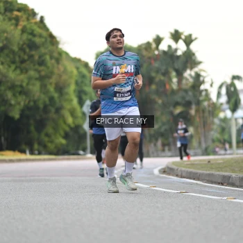 Runner Photo 4004036