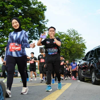 Runner Photo 4004038