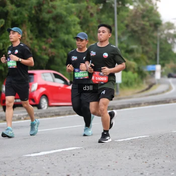 Runner Photo 4004040