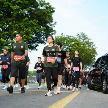 Runner Photo 4004043
