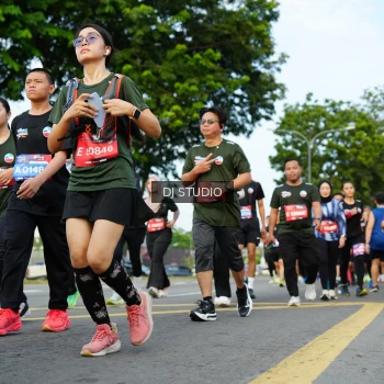 Runner Photo 4004064
