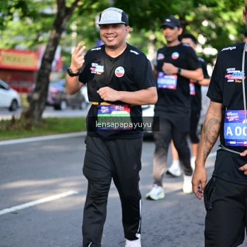 Runner Photo 4004070