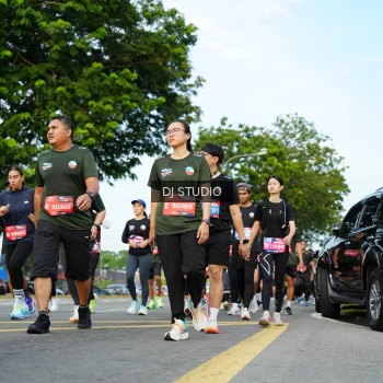 Runner Photo 4004072