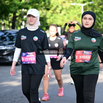 Runner Photo 4004083