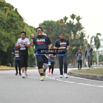 Runner Photo 4004102