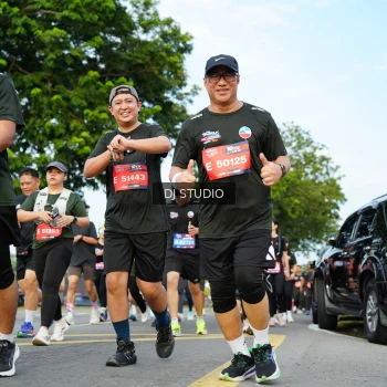 Runner Photo 4004118