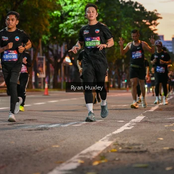 Runner Photo 4004136