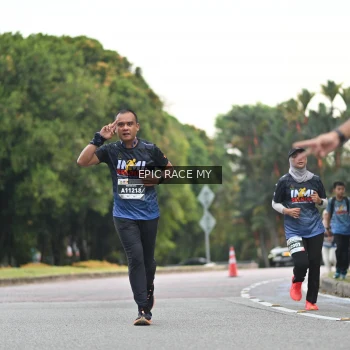 Runner Photo 4004139
