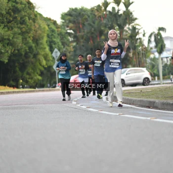 Runner Photo 4004172