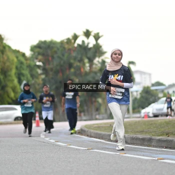 Runner Photo 4004185