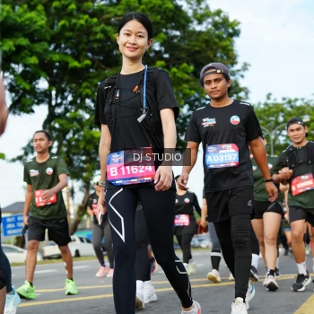 Runner Photo 4004186