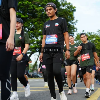 Runner Photo 4004197