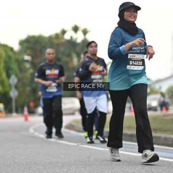 Runner Photo 4004235