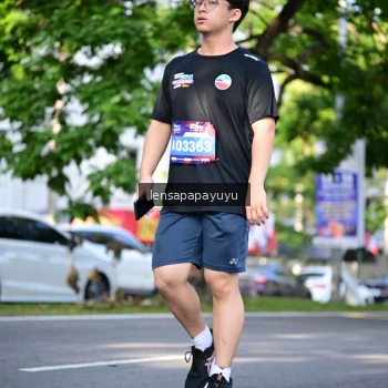 Runner Photo 4004243