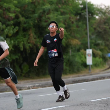 Runner Photo 4004245