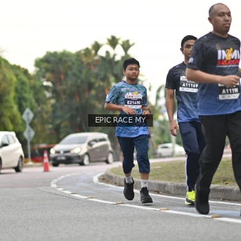 Runner Photo 4004250