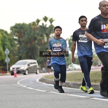 Runner Photo 4004251