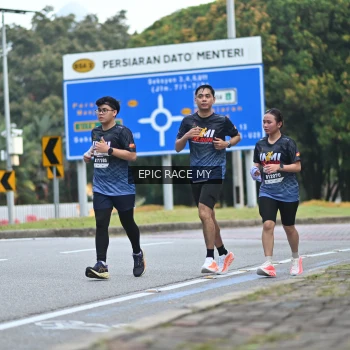 Runner Photo 4004262