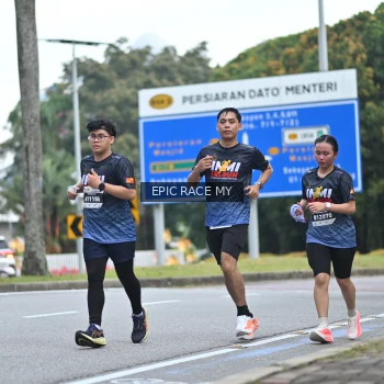 Runner Photo 4004275