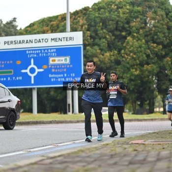 Runner Photo 4004392