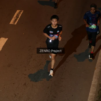 Runner Photo 4004490