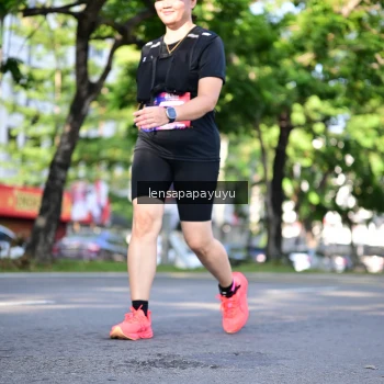 Runner Photo 4004499