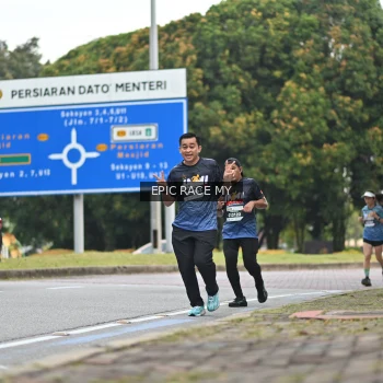 Runner Photo 4004558