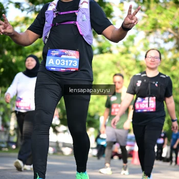 Runner Photo 4004575