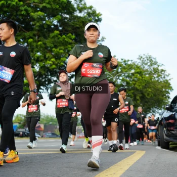 Runner Photo 4004605