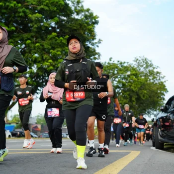 Runner Photo 4004621