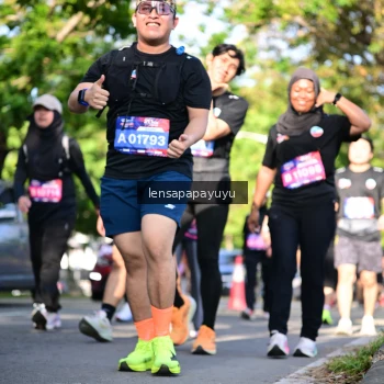Runner Photo 4004642